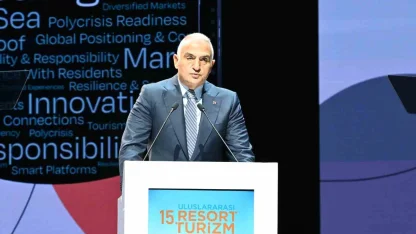 Bakan Ersoy: "Nisan-Mayıs aylarında özellikle erken rezervasyon indirimlerini erkenden kapatmayın"