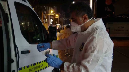 Binaya yayılan ağır koku ihbarıyla ortaya çıktı: Dairede ölü bulundu