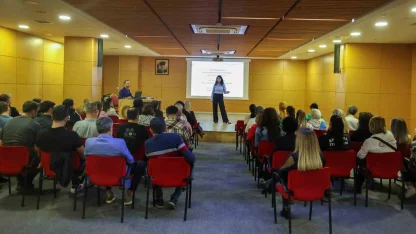 Büyükşehir’de personele "Aile İçi İletişim" eğitimi