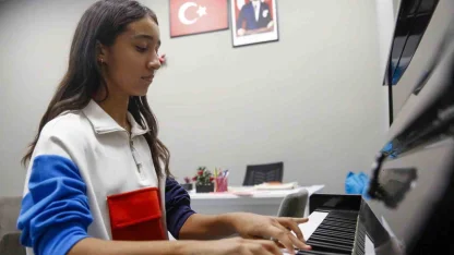 Büyükşehir’den Antalyalı çocuklara tam destek