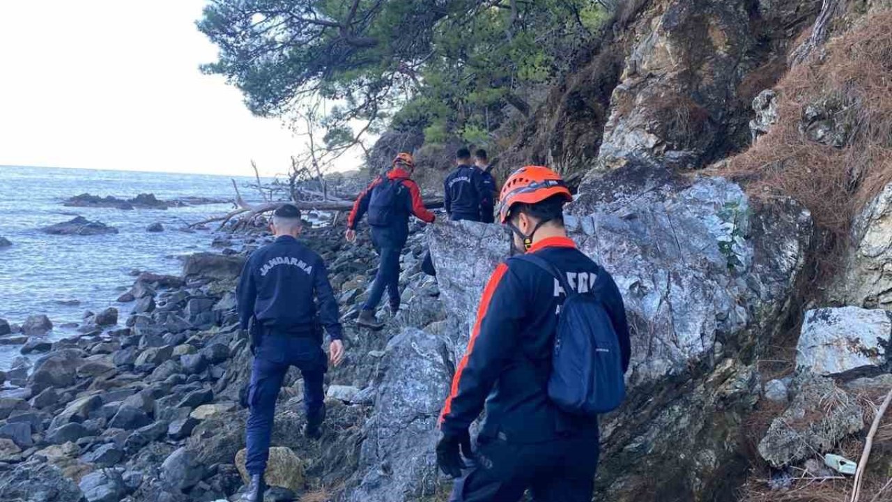 Dağlık alanda mahsur kaldı, AFAD ve jandarma kurtardı