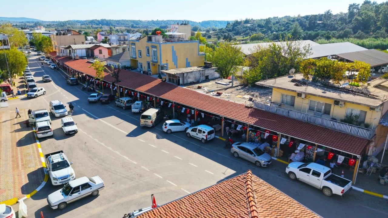 Gebiz&#039;e 675 metrekarelik pergola