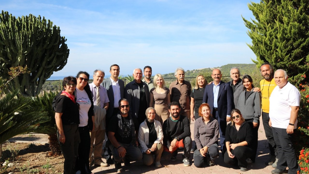 Rektör Özkan Patara Antik Kenti’ndeki kazı çalışmalarını inceledi