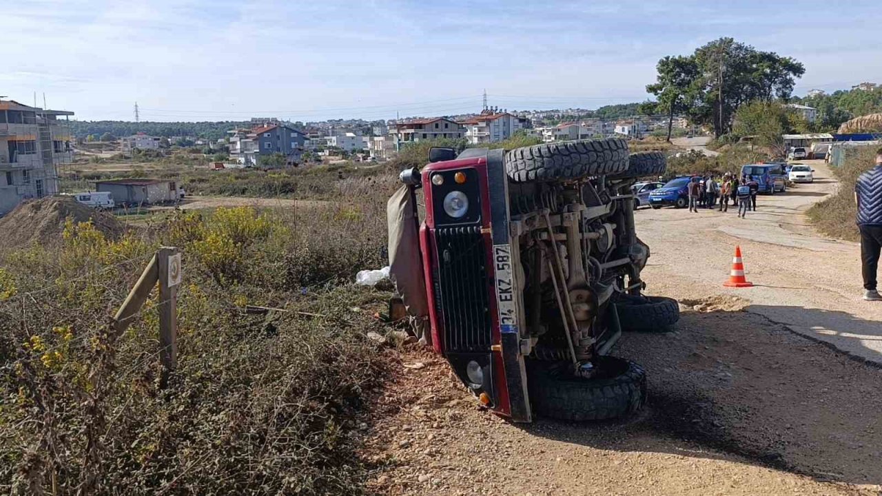 Safari araçları çarpıştı: 10’u yabancı 11 kişi yaralı