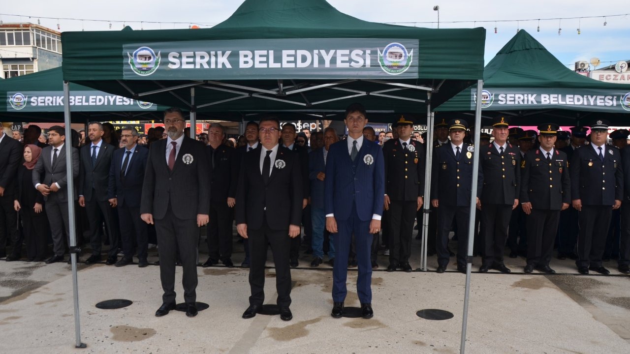 Serik&#039;te 10 Kasım töreni