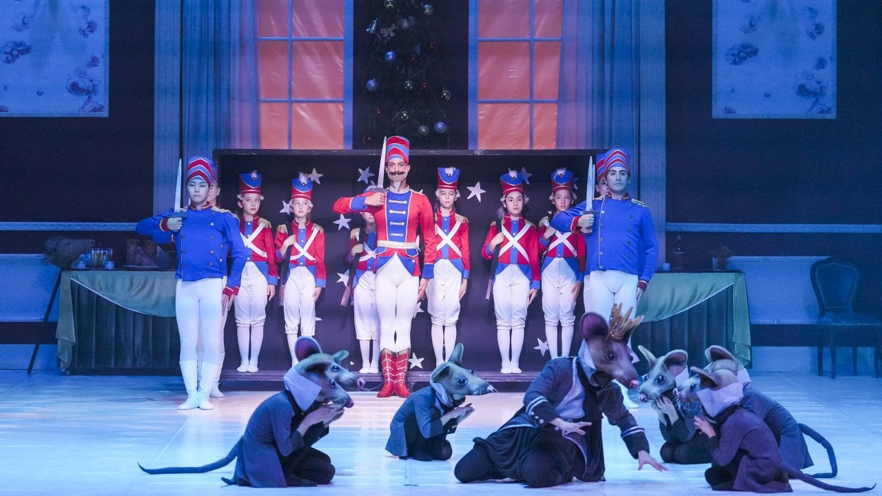 Yeni yıl masalı &#039;Fındıkkıran&#039; geri dönüyor