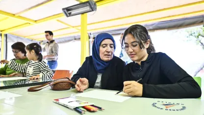 Yaşlı evinde Kuşaklar Arası Etkileşim Atölyesi