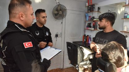 Kepez Zabıtası’ndan berber denetimi