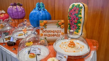 Döşemealtı kabağı 53 ayrı lezzetle sahnede