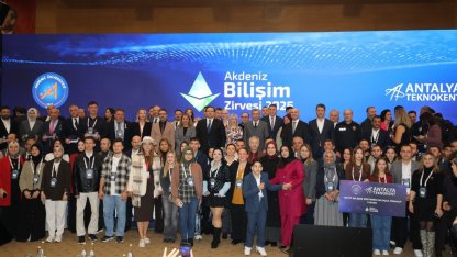 9. Akdeniz Bilişim Zirvesi başladı, geleceğin teknolojisi Antalya’da masaya yatırılıyor