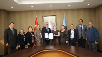 Akdeniz Üniversitesi Hastanesi’ne anjiyografi cihazı bağışı