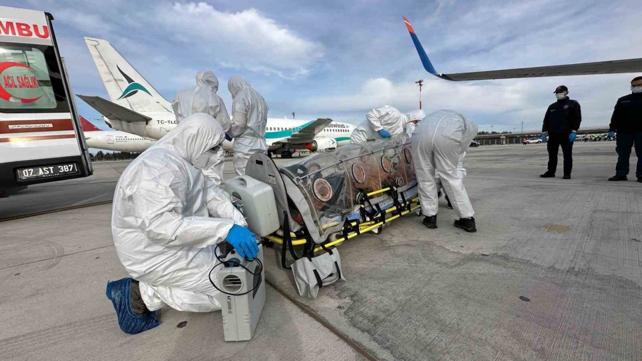 Antalya Havalimanı’nda uluslararası salgın senaryolu &quot;Acil Durum Tatbikatı&quot;