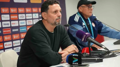 Erol Bulut: "Kontrataktan üç gol yerseniz kazanmanız zor oluyor"