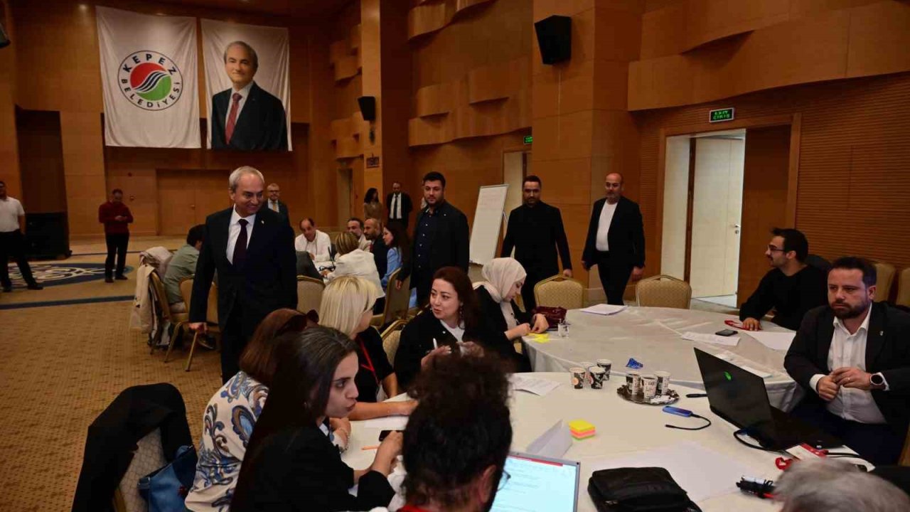 Kocagöz: &quot;Antalya’nın kültürünü, edebiyatını, hafızasını ve yarınlarını birlikte inşa edeceğiz&quot;