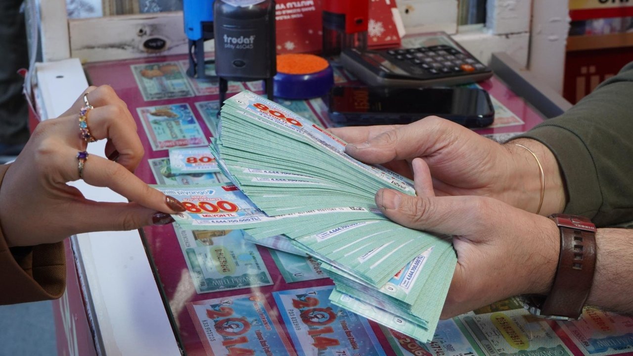 Milli Piyango’nun rekor ikramiyesine Antalya’da yoğun ilgi