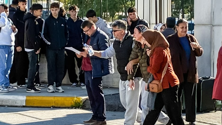 Motosiklet kazasında ölen Batuhan&#039;ın cenazesini gözyaşları içinde aldılar