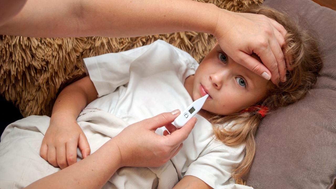 Uzm. Dr. Soner Demirel: "Alınacak 5 önlemle çocukları kış hastalıklarından korumak mümkün"