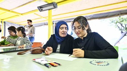 Yaşlı Evleri’nde kuşaklar arası etkileşim atölyesi