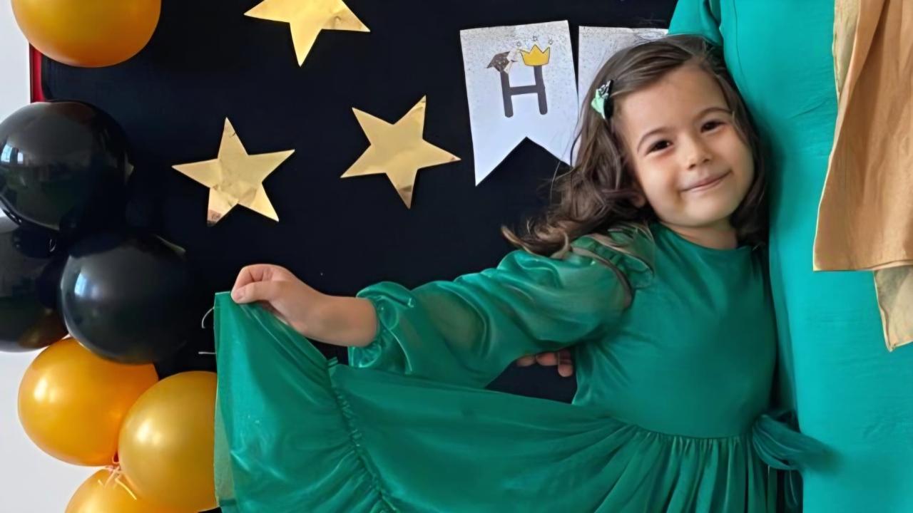 Antalya’da bıçaklanarak öldürülen anne ve kızının cenazeleri Ankara’ya götürüldü