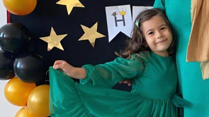 Antalya’da bıçaklanarak öldürülen anne ve kızının cenazeleri Ankara’ya götürüldü