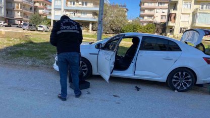 Antalya’da seyir halindeki otomobile silahlı saldırı: 1 yaralı