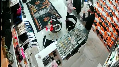 100 TL ile mağazaya girdi, mutluluğu Türkiye’nin mutluluğu oldu