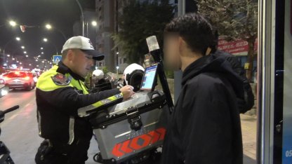 Ehliyetsiz sürücüye ceza kesilen üniversite öğrencisi: "Borcu nasıl ödeyeceğimi düşünüyorum"