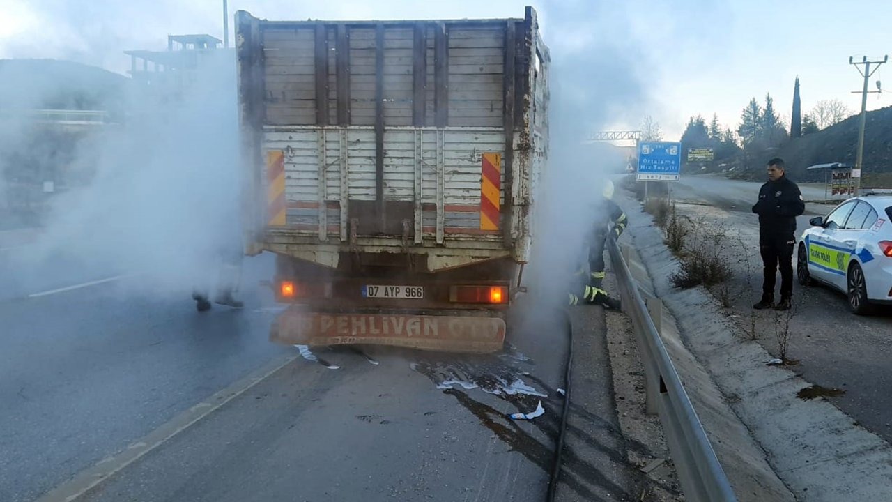 Erken müdahale kamyoneti yanmaktan kurtardı