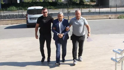 Eski meclis üyesini öldüren eski belediye başkan yardımcısına müebbet hapis cezası