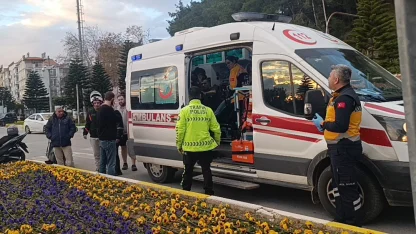 İki motosiklet çarpıştı: 1 yaralı