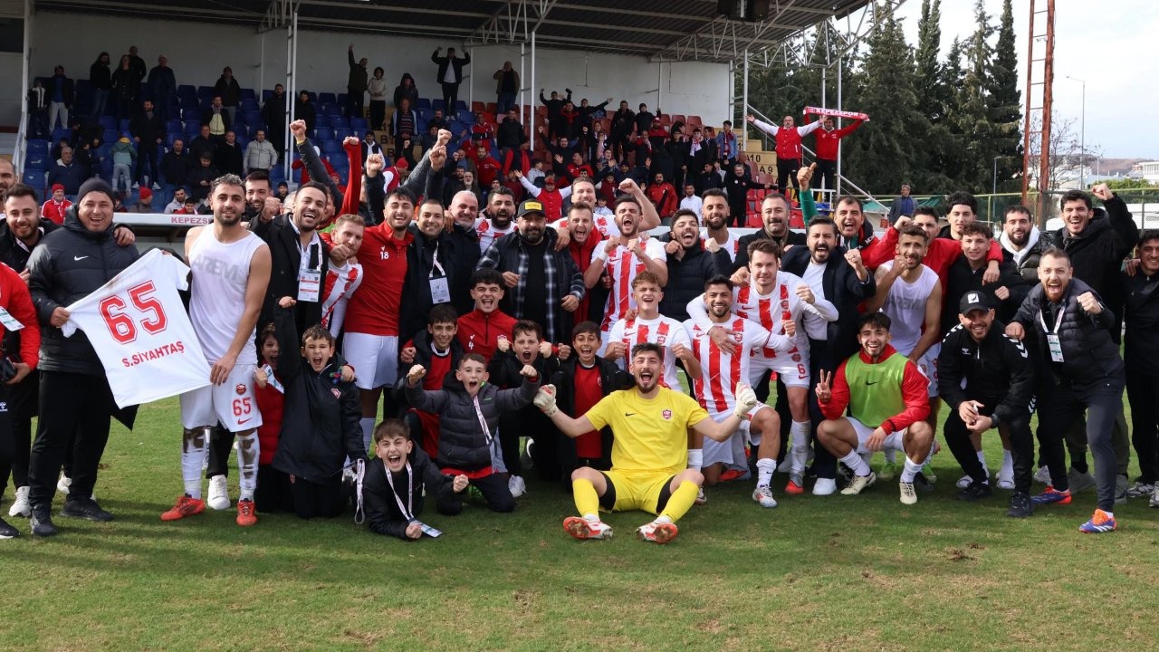 Kırmızı beyazlılardan kendi sahasında 3 puan