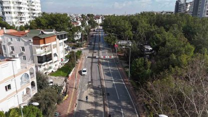 Yağış sonrası bozulan yollar onarılıyor