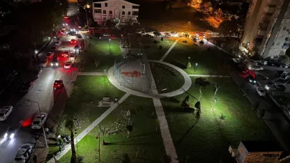 Parkta gürültü yapan, çevredekileri tehdit eden gruplar mahalleliyi bezdirdi