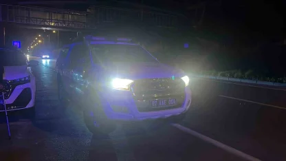 Alanya’da kayalıklardan düşen şahsı, itfaiye ve AFAD ekibi kurtardı