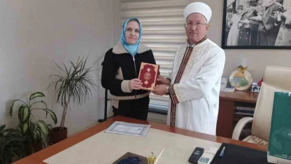 Alman vatandaşı Kerstin, İslam’ı seçerek "Elif" oldu