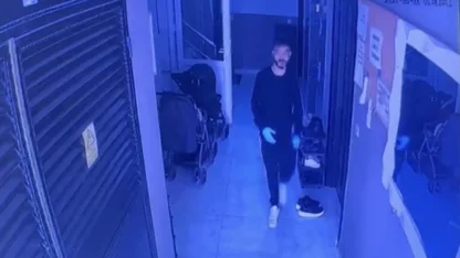 Antalya’da tartıştığı 37 haftalık hamile eşini dizlerinden vurdu