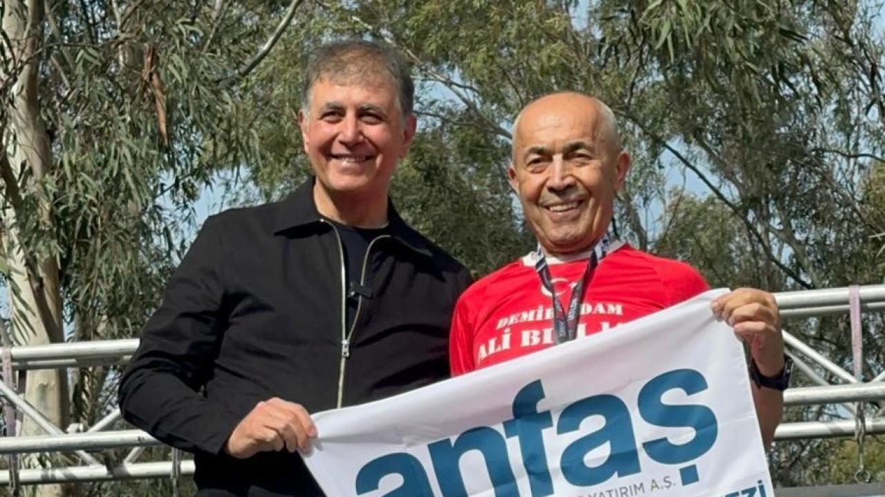 Antalyalı ‘Demir Adam’ İzmir şampiyonu