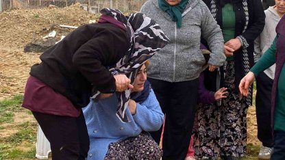 Burdur’daki feci kazada hayatını kaybeden anne oğul gözyaşları içinde yan yana toprağa verildi