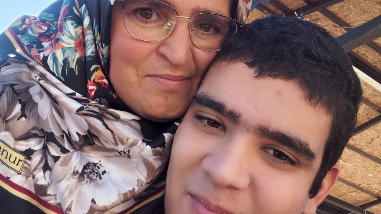 Otizmli Muhammet'in annesinden 'Oğlum başka şehre gönderilmesin' talebi