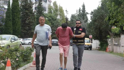 Parkta oğlunu 37 bıçak darbesiyle öldüren babaya ağırlaştırılmış müebbet talebi