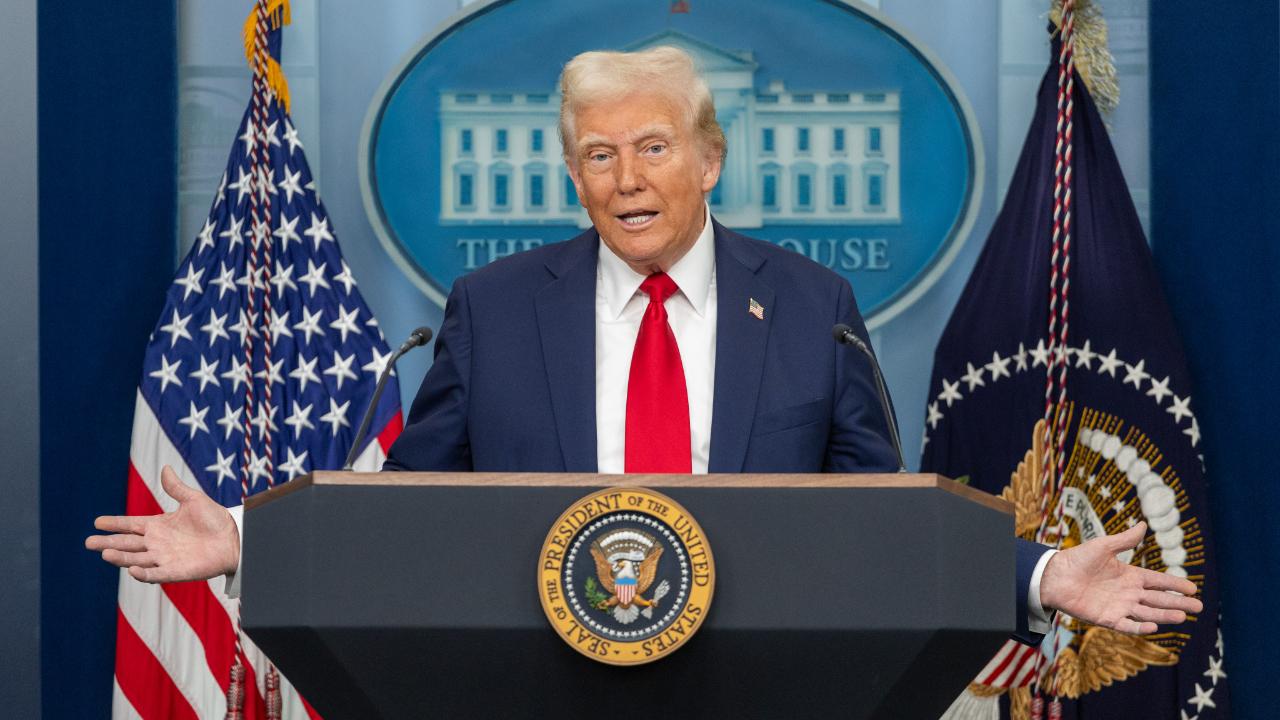 Trump: ABD'nin ticaret açığı yüzde 78 azaldı