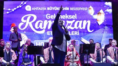 Cam Piramit’te Şanlıurfalılar ve Elazığlılar gecesi