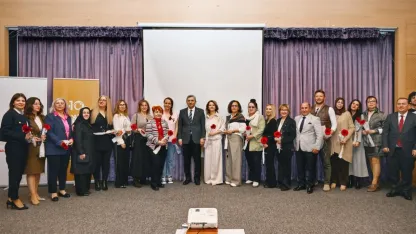 Vali Şahin: Kadın, kültürümüzün ve milletimizin ana öğesidir