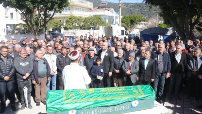 Teknik direktör Engin Fırat'a son görev