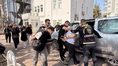 Antalya'daki silahlı saldırının şüphelileri, Mersin'de yakalandı