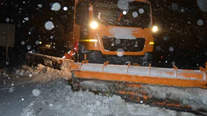 Alacabel’de yağmur kara döndü, kar kalınlığı 5 santime ulaştı