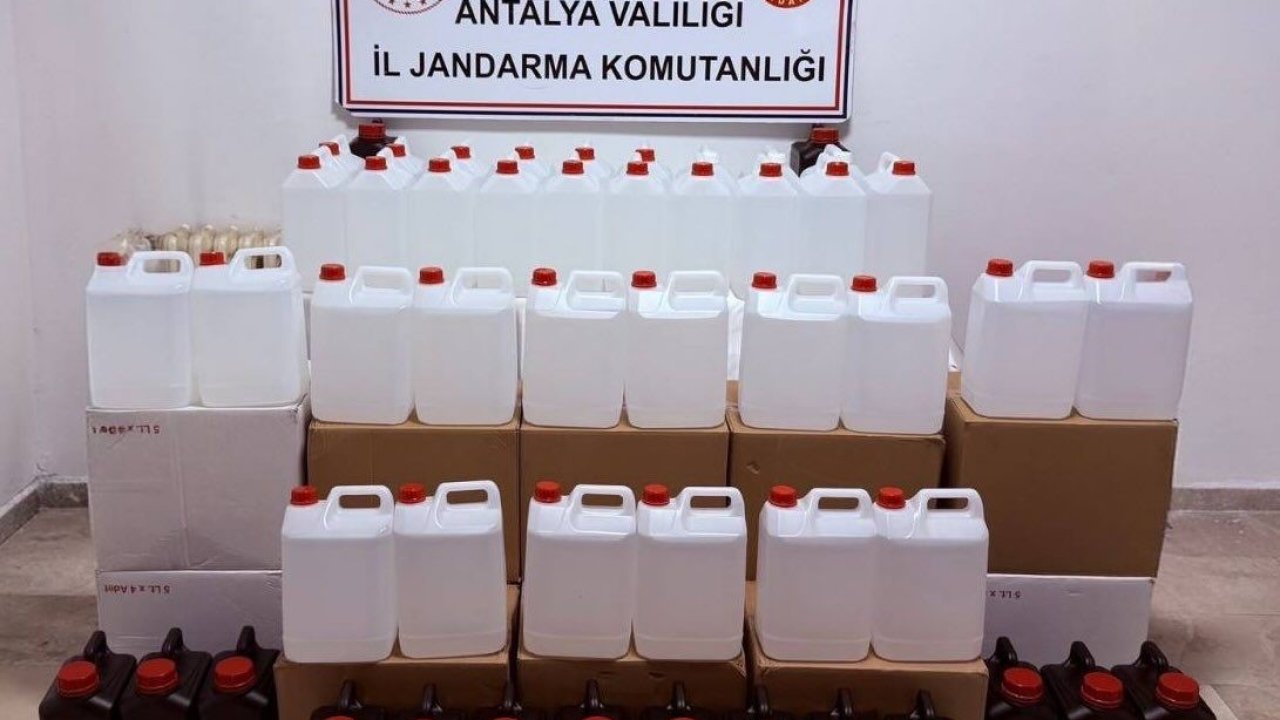 Antalya’da 500 litre kaçak etil alkol ele geçirildi