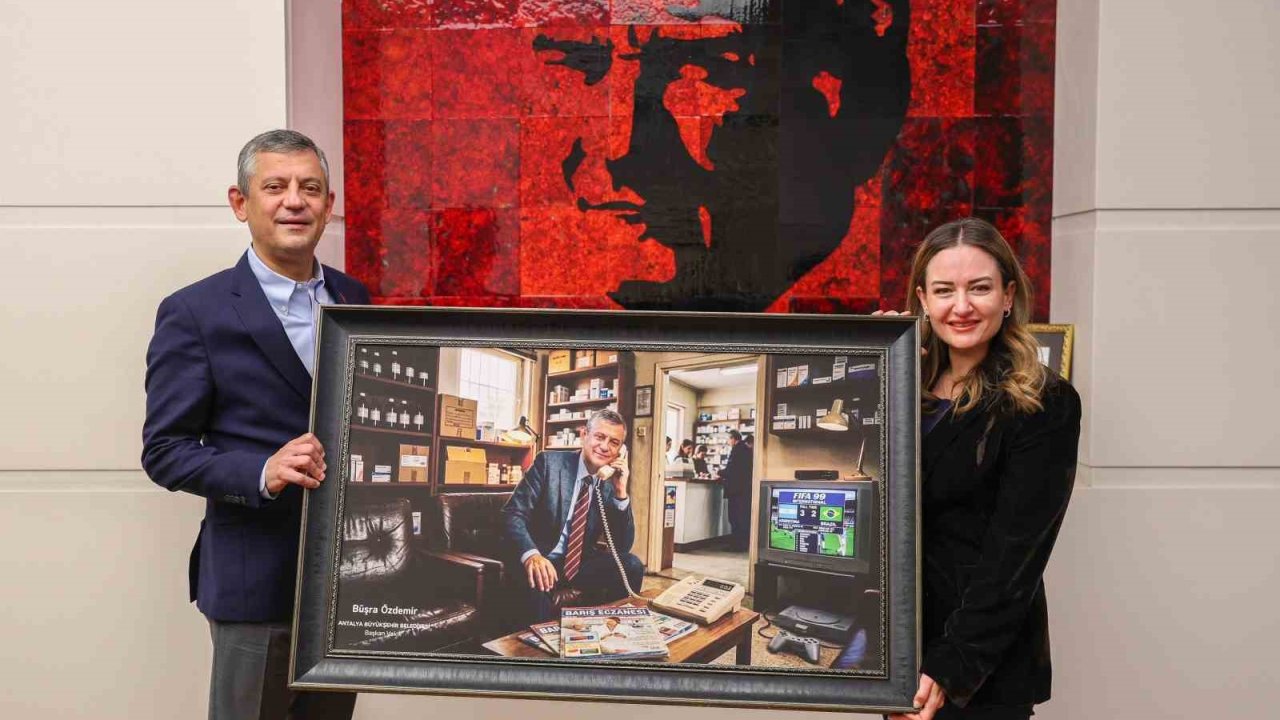 Başkan Vekili Özdemir, Özgür Özel’i geçmişe götürdü