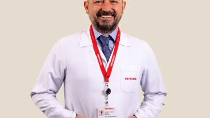 Dünyada yılda 2 milyon Türkiye’de 22 bin kişi kolon kanseri oluyor