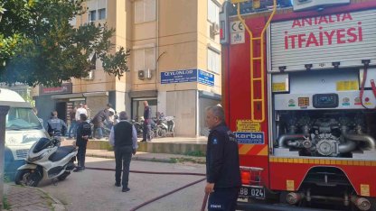 Motosiklet tamirhanesindeki yangın korkuttu